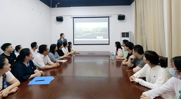 开元网页党支部开展“推动垃圾分类，践行绿色发展”联合党建活动