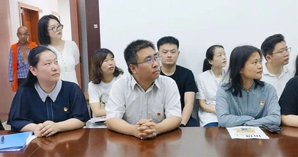 开元网页党支部开展“推动垃圾分类，践行绿色发展”联合党建活动