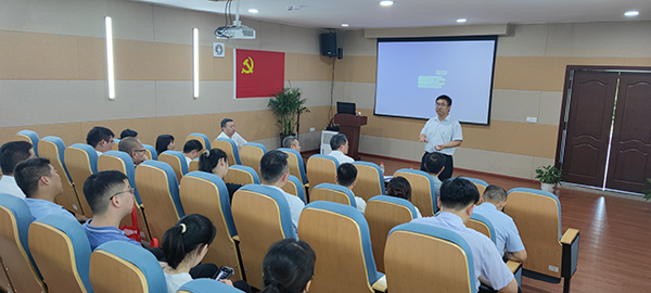 开元网页党支部开展“传承红色基因 汲取奋进力量”联合党建活动