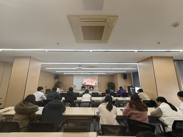 开元网页召开安全工作部署会
