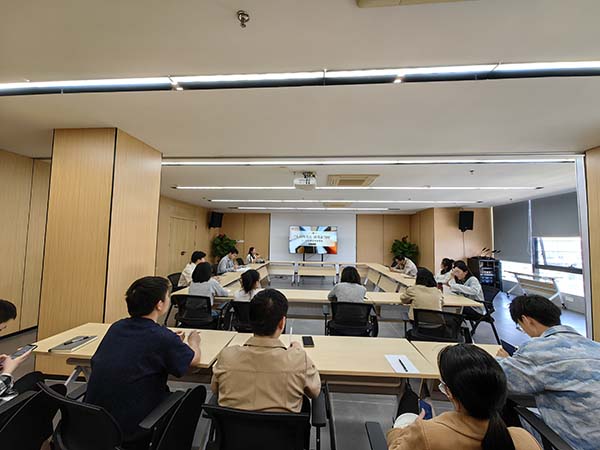 人间四月天 读书正当时——开元网页开展读书分享活动