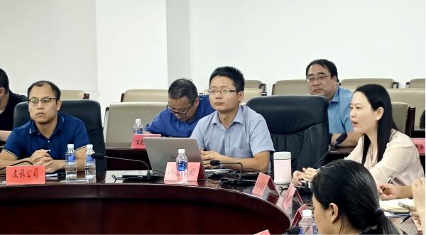 开元网页受邀为南昌市东湖区重大项目争资谋划开展专题培训