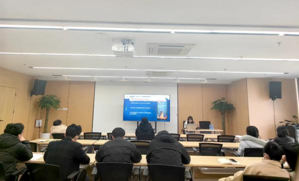 开元网页开展“江咨讲五堂”——“十五五”规划交流会