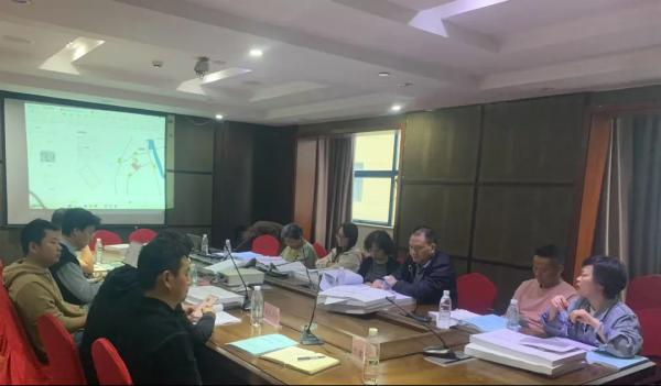 开元网页编制的《南昌市西湖区2025年莱茵半岛等25个老旧小区改造项目可行性研究报告》顺利通过专家评审